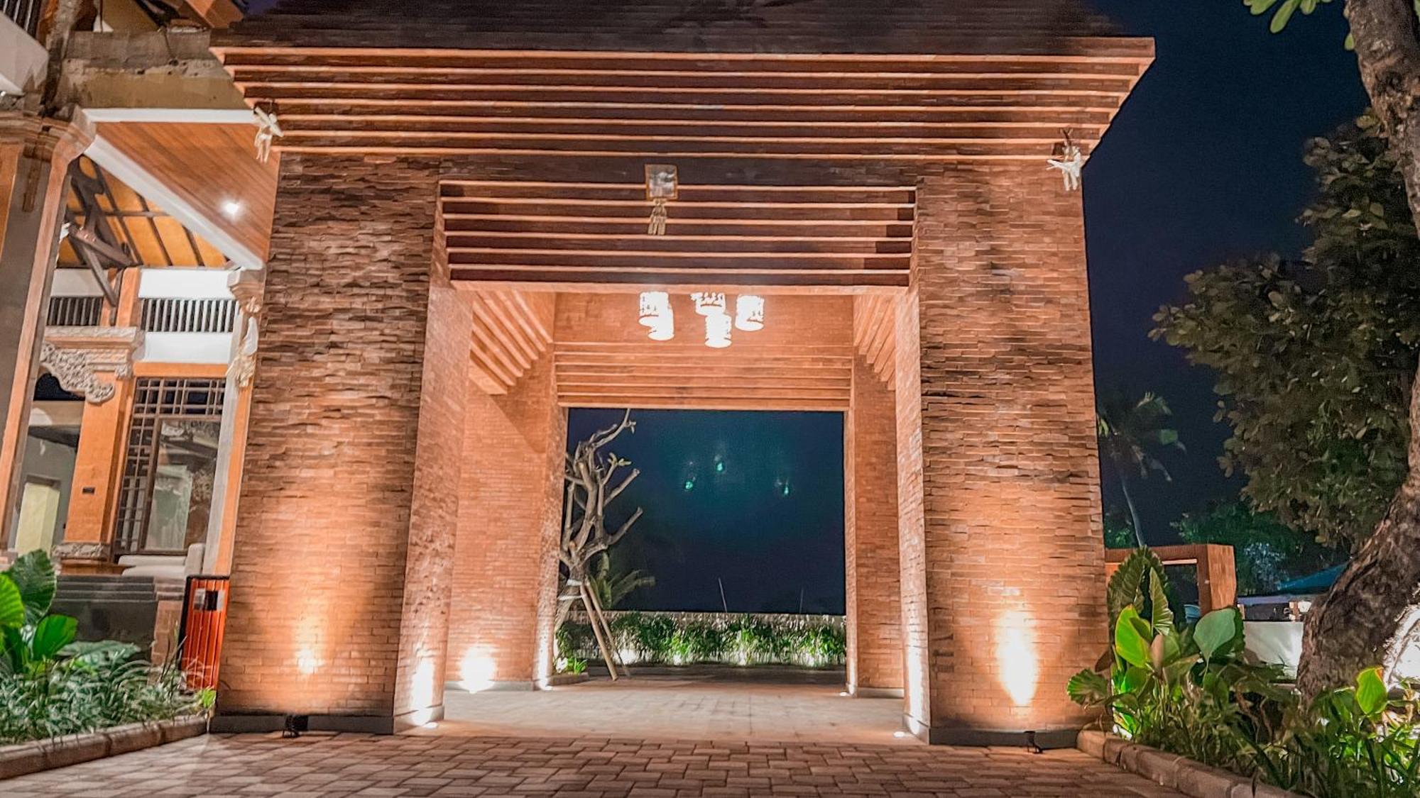 Lovina Haven Boutique Resort Exterior photo